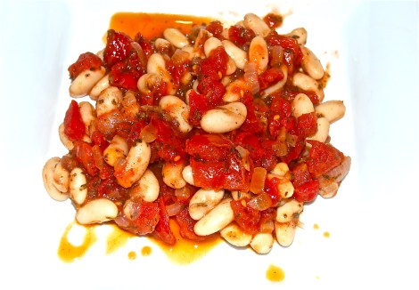 Cannellini Beans, Diced Tomatoes & Rosemary